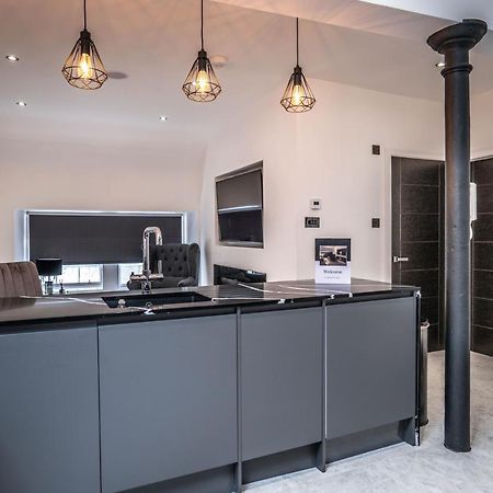 Luxury Royal Mile Boutique 2Bedroom Apartment Edinburgh Exterior photo