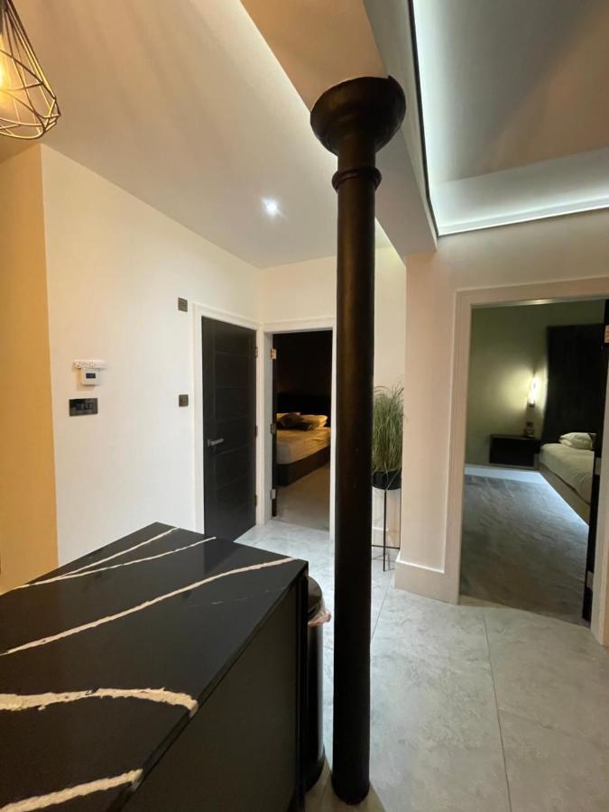 Luxury Royal Mile Boutique 2Bedroom Apartment Edinburgh Exterior photo